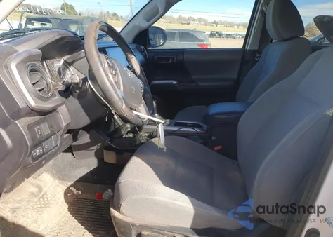 2022 Toyota Tacoma Double Cab z USA, uszkodzony, nr VIN 3TMCZ5AN5NM524968